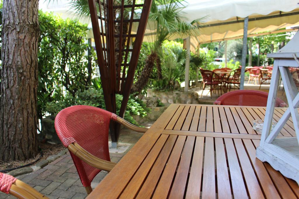 Hotel Corallo Milano Marittima Esterno foto