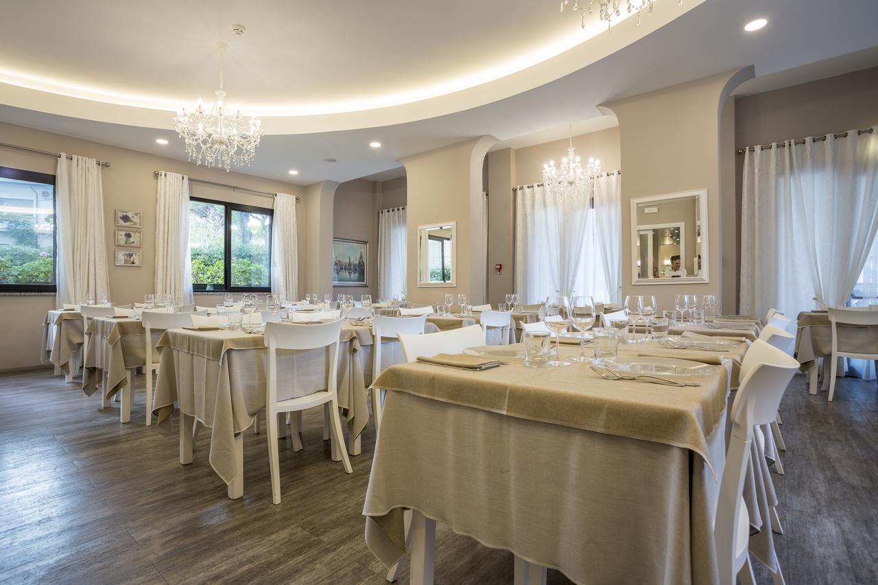 Hotel Corallo Milano Marittima Esterno foto