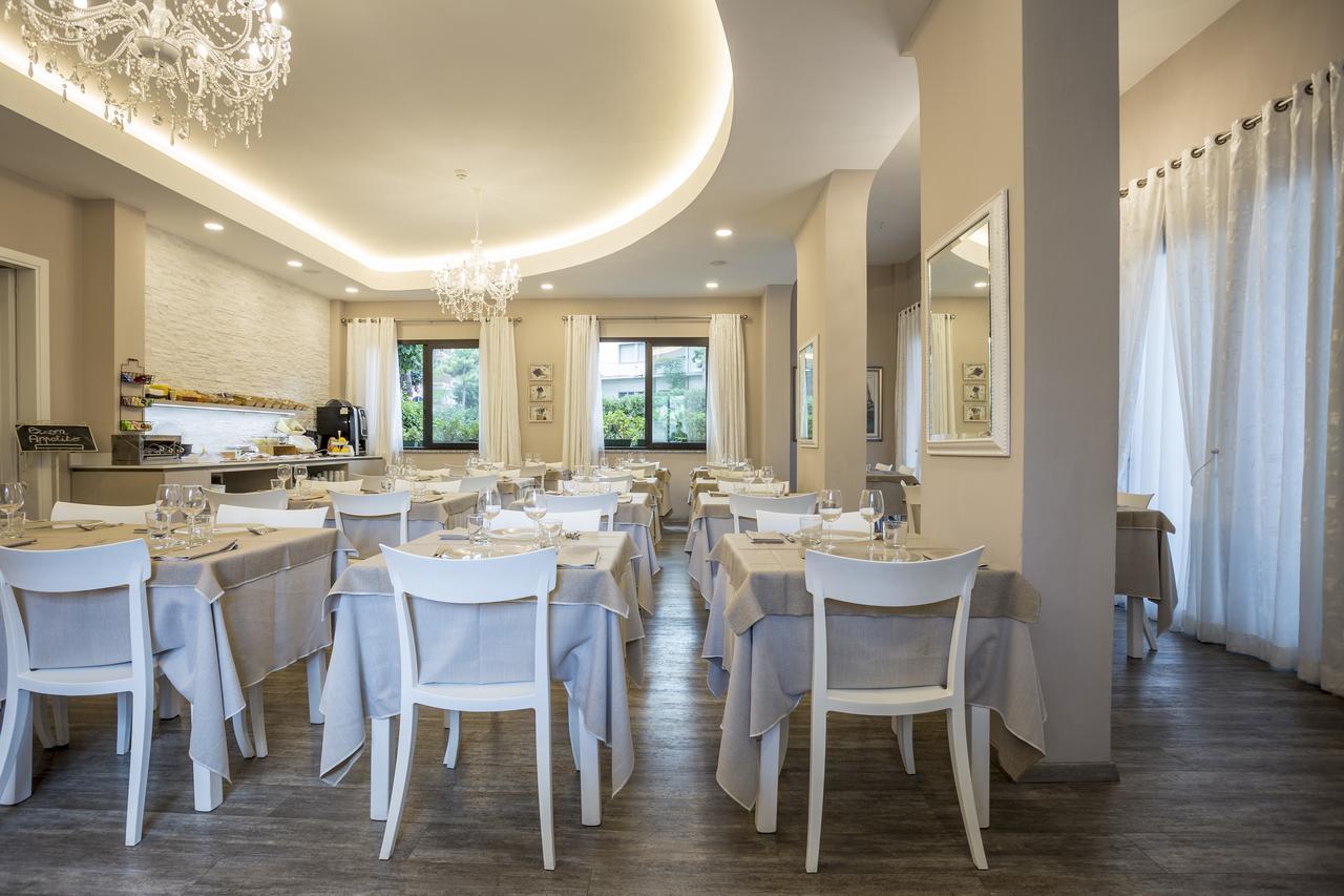 Hotel Corallo Milano Marittima Esterno foto